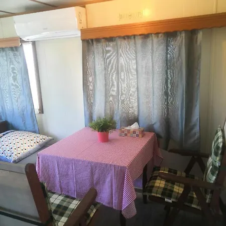 Penzion Ivana Mobilhouse Lesna (Vsetin)