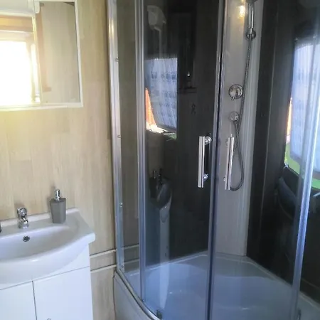 אתר קמפינג Penzion Ivana Mobilhouse *