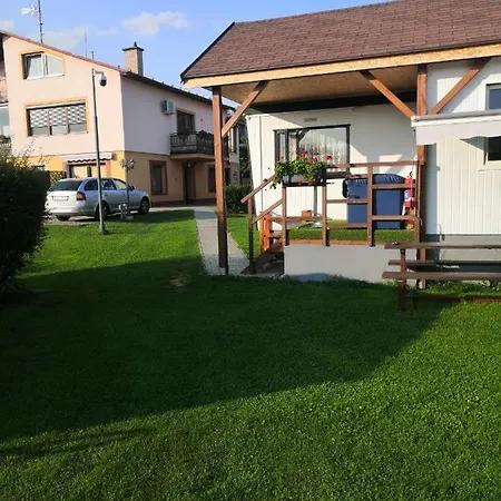 Penzion Ivana Mobilhouse * Lesna (Vsetin)